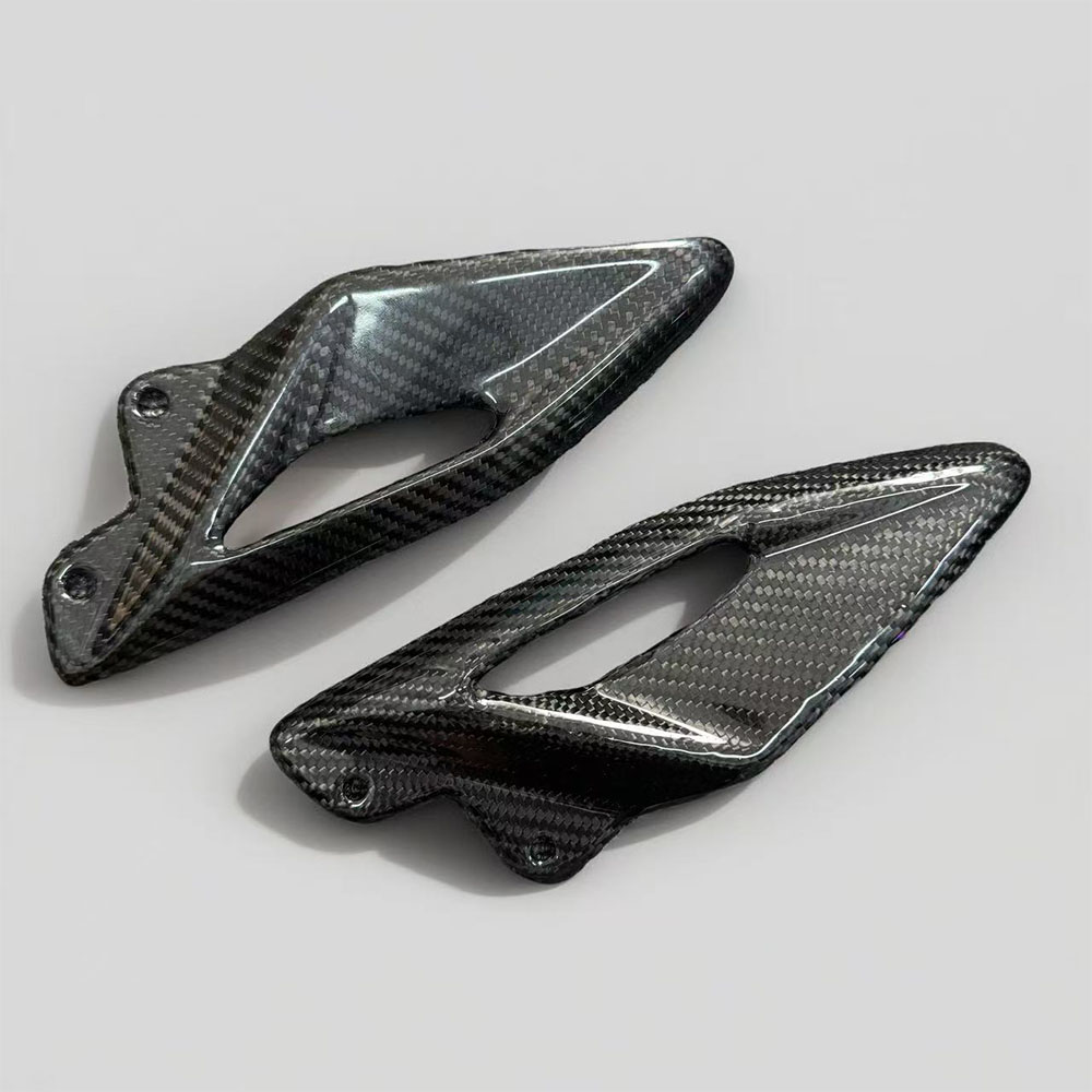 ملحقات دراجات نارية من ألياف ا - مراجعة Crepe Pan Carbon وسعره